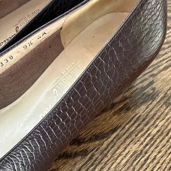 Salvatore Ferragamo Dark Brown Croc-Embossed Heels - Picture 13 of 15